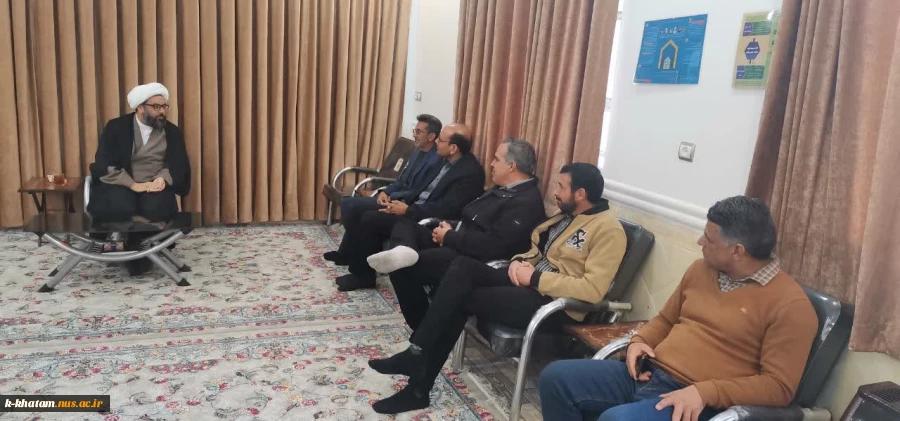 دیدار پرسنل آموزشکده فنی کشاورزی امین  با امام جمعه شهرستان خاتم

 2