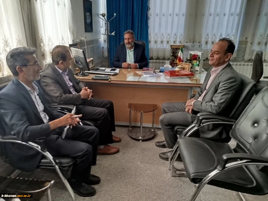 دیدار رئیس دانشگاه ملی مهارت استان یزد با رئیس آموزش و پرورش شهرستان خاتم  2
